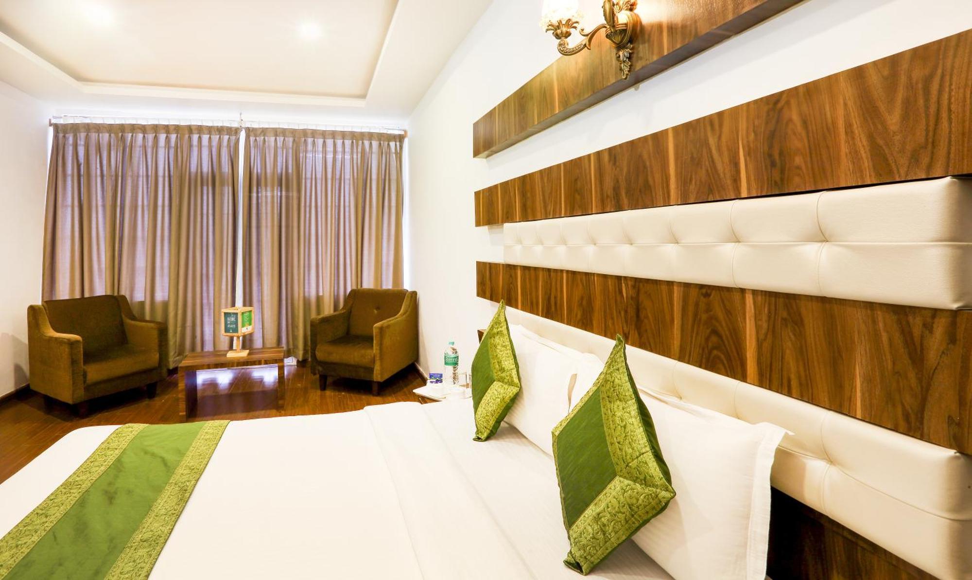 Treebo Skydale Inn & Suites With Mountain View Ooty Εξωτερικό φωτογραφία